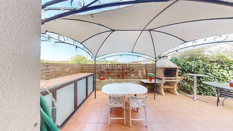 Foto 0feeddab-03c4-458a-a6a0-560e60b3afa6. Semi detached house with heating parking in Vall-llobrega