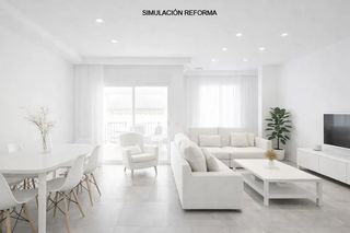 House in Sant Joan - Vilarromà. Casa de 248 m2 con gran garaje en sant joan de palamós.