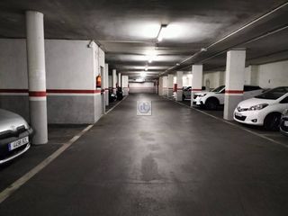 Autoparkplatz in Mercat-Mas Moixa. Garaje en venta en urbanitzacions