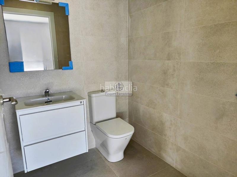 Foto 1a1eb7b2-4ff0-4924-9f05-fe67722c9db9. Casa aparellada amb aparcament a Mont Ferrant-Joan Carles I Blanes