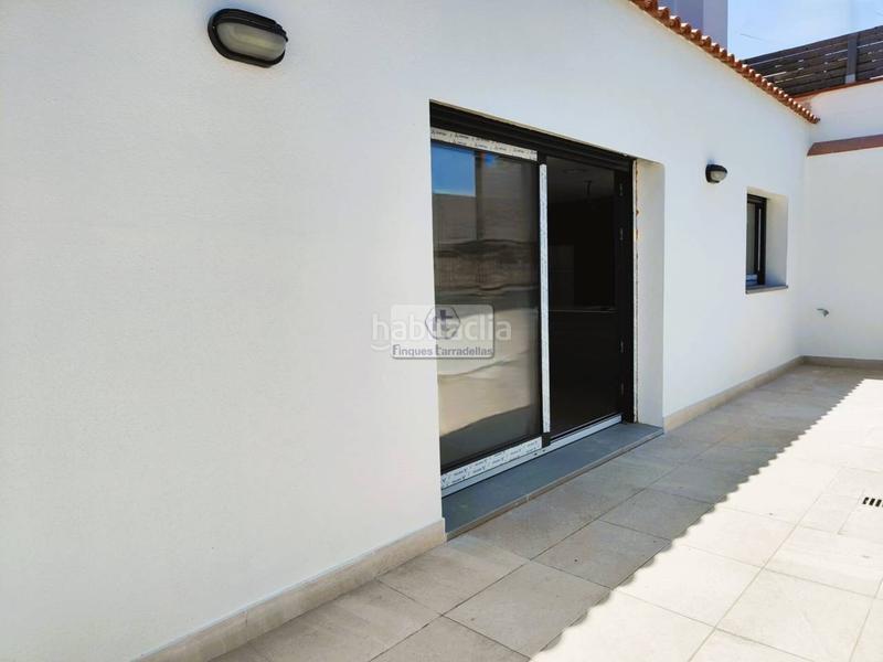 Foto 54866bec-b602-46a8-9999-39f9780b2e2b. Casa aparellada amb aparcament a Mont Ferrant-Joan Carles I Blanes