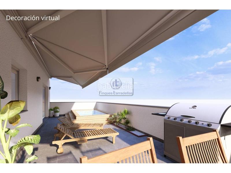 Foto bb9afd77-b5e0-4bd7-a3bd-d7743ea69413. Casa aparellada amb aparcament a Mont Ferrant-Joan Carles I Blanes