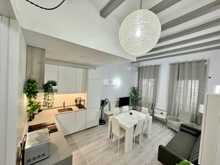 Casa a Centre. Casa totalmente reformada en venta en centre