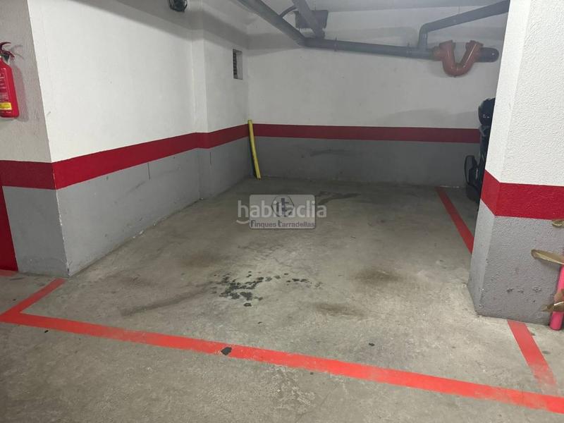 Foto 13925535-17d4-485d-b8b8-ed88e872ba36. Parking coche parking en venta en centre en Mercat-Mas Moixa Blanes