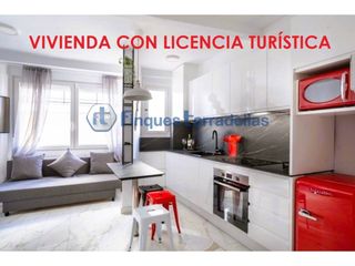 Estudi a Centre. Estudio con licencia tur�stica en casc antic