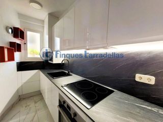 Estudi a Centre. Estudio con licencia turística en casc antic