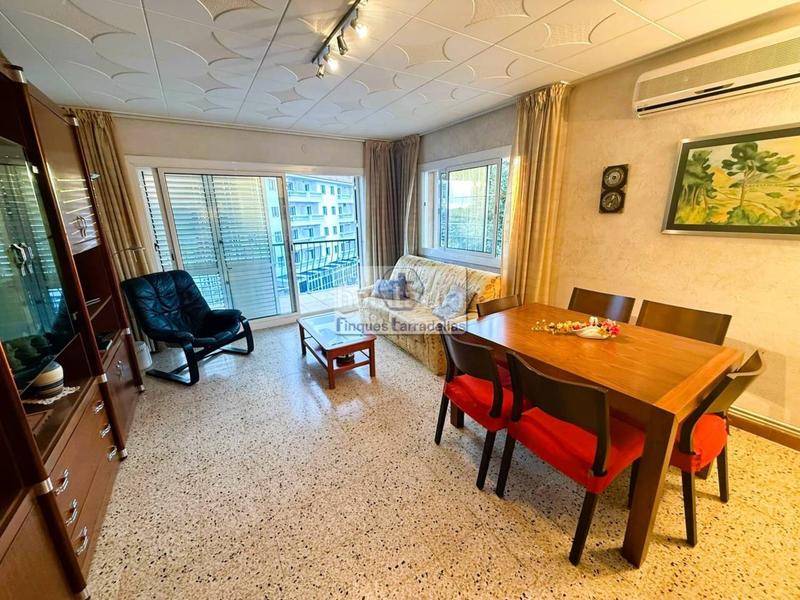 Foto b546f63b-3dfa-424e-9ee9-7e47592d705b. Piso  en venta en Els Pins en Els Pins Blanes