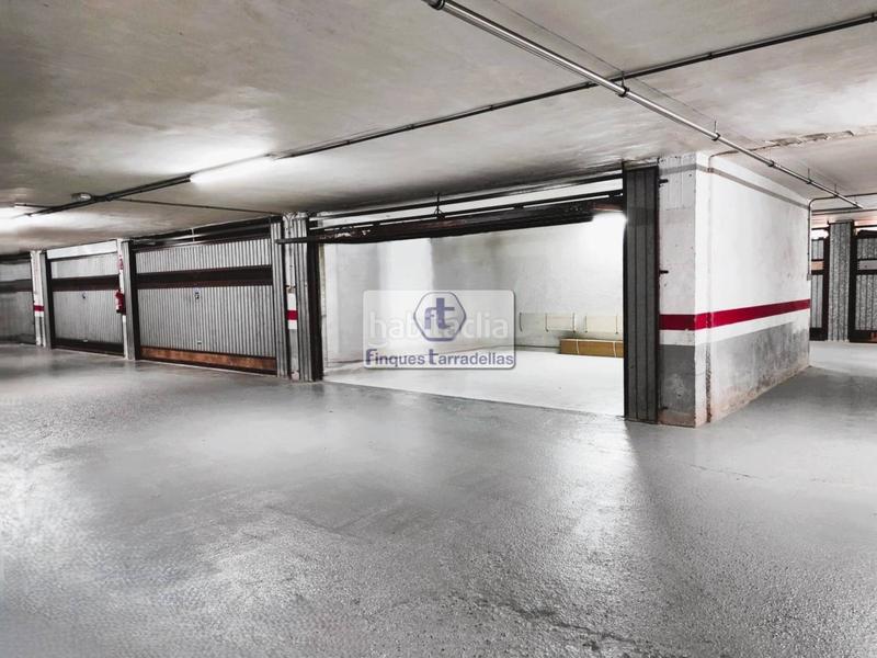 Foto 9f568c95-e736-4050-962b-d55bff360d9e. Autoparkplatz in La plantera Blanes