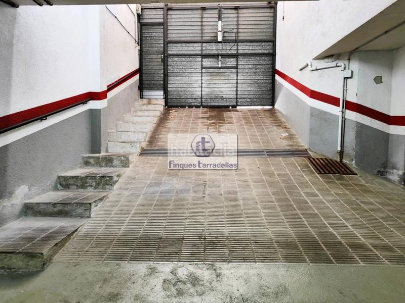 Foto b54592ff-6971-4626-b25b-e07fe992885b. Autoparkplatz in La plantera Blanes