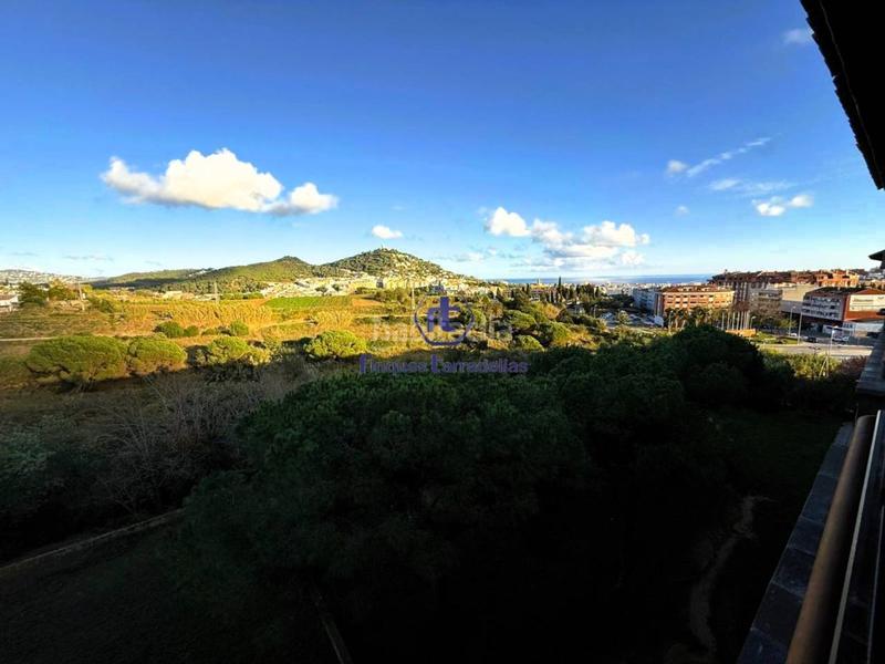 Foto 1ab9a1e5-402d-4460-9f60-60bccc06bc03. Àtic amb aparcament a Mont Ferrant-Joan Carles I Blanes