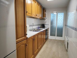 Piso en Els Pins. Venta de piso en els pins