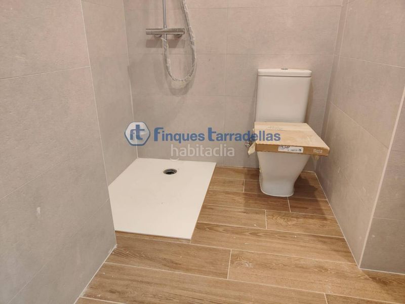 Foto cd22de64-6dcd-46c2-a11c-98b4adb1b695. Pis amb calefacció piscina a Palafolls