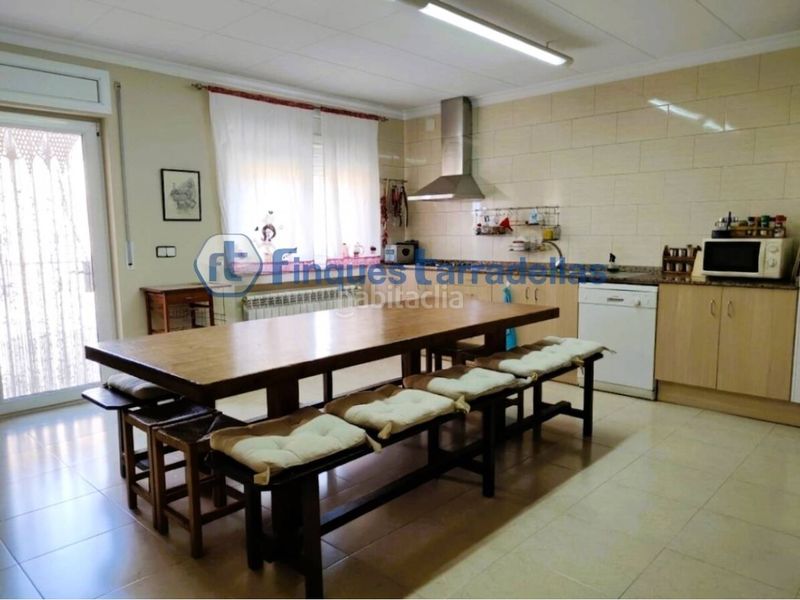 Foto 499247b3-6e51-4cd0-b10c-f4fb472c86d3. Casa amb calefacció aparcament piscina a residencial Blanes - vistamar Blanes