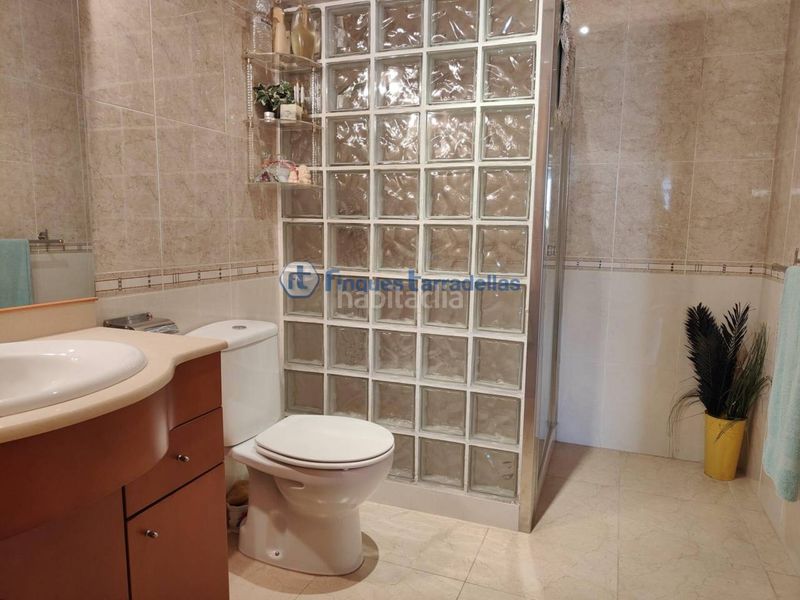 Foto c8262c0a-e66f-42dd-b8da-6ffd7c552705. Casa amb calefacció aparcament piscina a residencial Blanes - vistamar Blanes