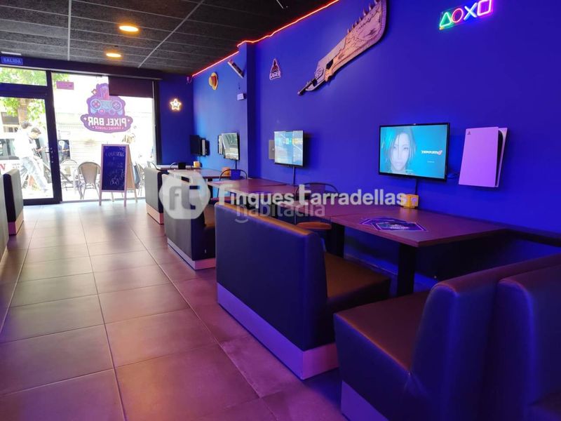 Foto 88733269-5559-47cd-989f-97bb59da3c19. Traspàs local comercial a Els Pins Blanes