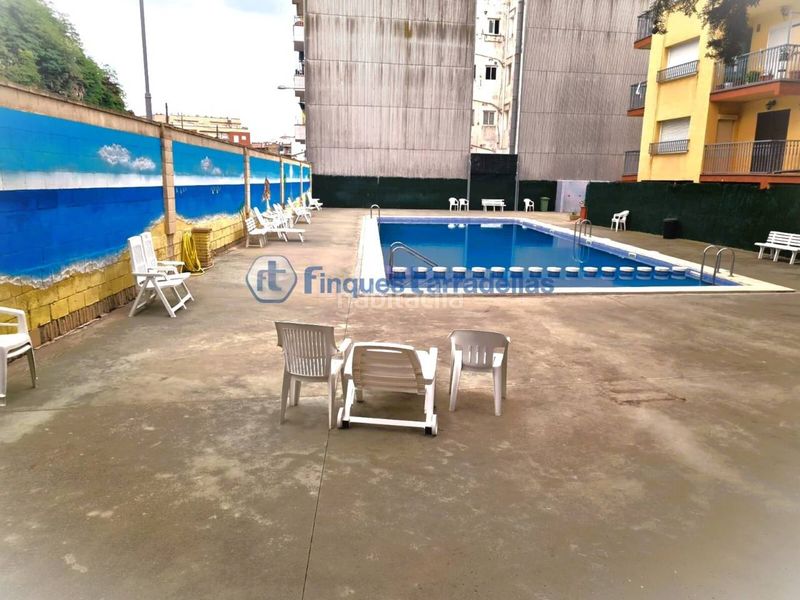 Foto 8c929f8b-a1ca-48a2-84bc-018ab9be54ab. Pis amb calefacció piscina a La plantera Blanes