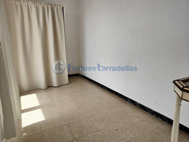 Foto 06724d13-f6ae-457e-87c5-1158a223446e. Pis a Els Pins Blanes