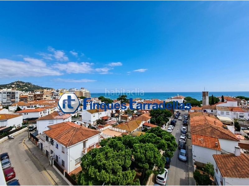 Foto a3fed0d9-d61a-4ae2-b97c-855542ccd0b3. Pis a Els Pins Blanes