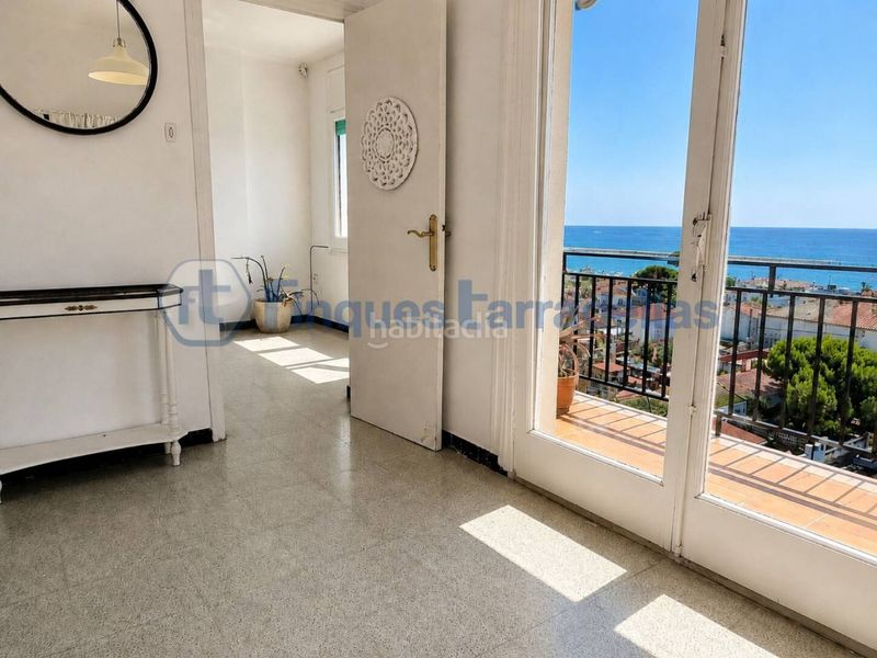 Foto c81debad-5440-4d66-a2d5-345392dbbb58. Pis a Els Pins Blanes