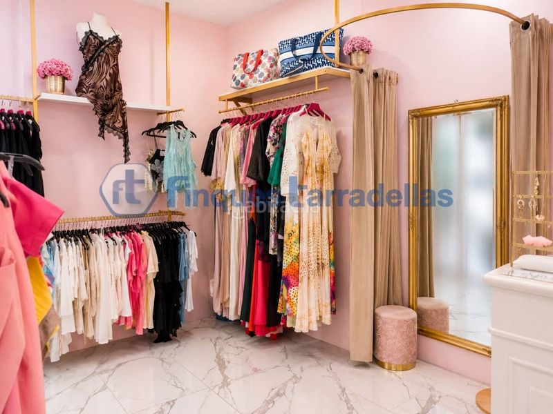 Foto cf101d66-f2c0-4dee-9849-cef8a2de1aae. Traspàs local comercial a Centre Blanes