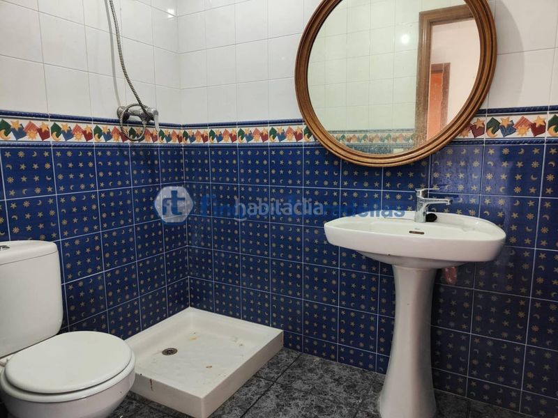 Foto 99a0184a-7f21-4449-a570-77c1438b149d. Casa amb aparcament a Mont Ferrant-Joan Carles I Blanes
