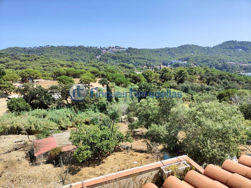 Foto 9aabcd7a-0074-4b80-ac5e-b748ce800735. Casa amb aparcament a Mont Ferrant-Joan Carles I Blanes