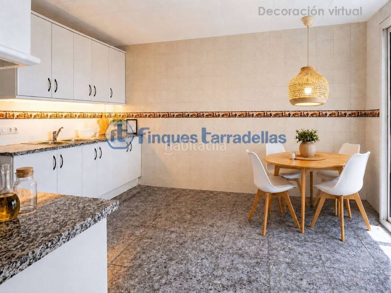 Foto 8356f61c-5e9d-4ba6-a73a-806aff845d0c. Casa amb aparcament a Mont Ferrant-Joan Carles I Blanes