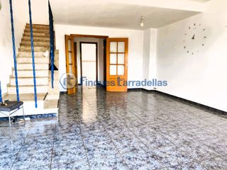 Casa a Mont Ferrant-Joan Carles I. Casa unifamiliar en venta en valldolitg