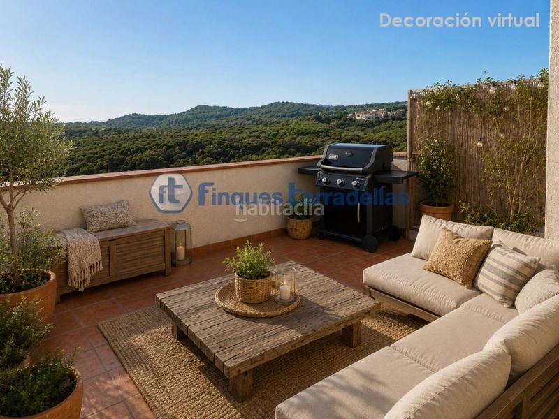 Foto c4a2af67-d4c5-4a18-a10c-95e4f9337907. Casa amb aparcament a Mont Ferrant-Joan Carles I Blanes