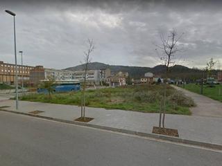 Terreny residencial a Carrer compositor pere aubert 39. Suelo residencial en olot.