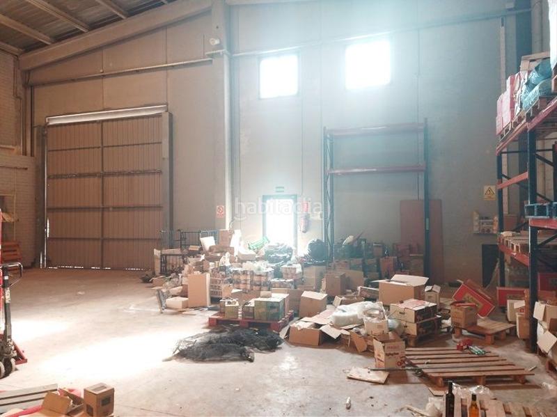 Foto 612804d9-d7b9-4ccf-ac20-f3a0a17a9b61. Fabrikhalle in Artés