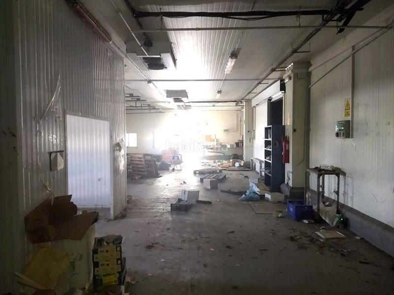 Foto b9fc40c1-c251-4bca-906c-5759af237193. Fabrikhalle in Artés