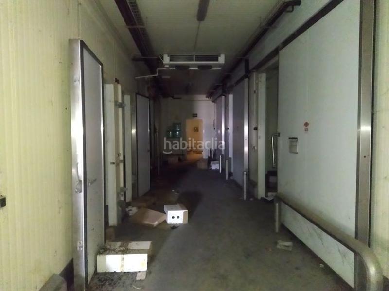 Foto fa5dbe52-a52d-471e-9ceb-60a8622d4ba4. Fabrikhalle in Artés