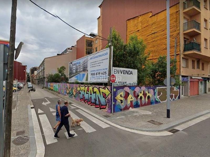 Foto dfed042e-2ee6-4842-9b46-965608abd58c. Terreny residencial a carrer barcelona 113 a Eixample Sud-Migdia Girona