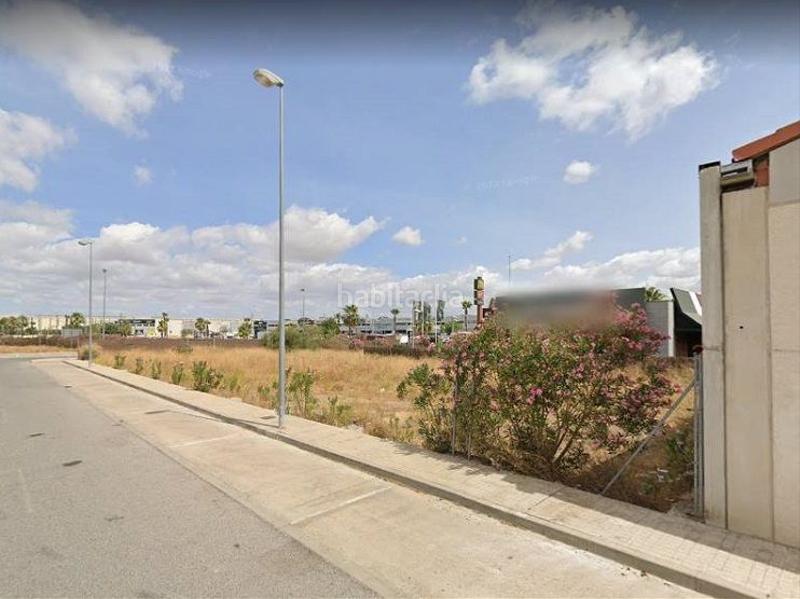 Foto 2986629b-4de7-4f87-9d4e-ad3de5b0bbac. Terreno residenziale in Arco Norte - Avda España Dos Hermanas