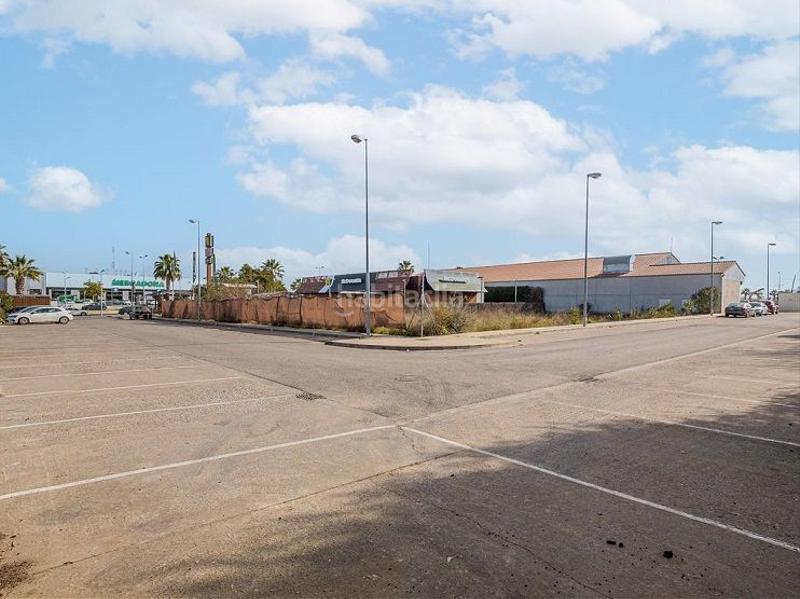 Foto 30f3ca19-485a-49b3-bf08-434bcb113e49. Terreno residenziale in Arco Norte - Avda España Dos Hermanas