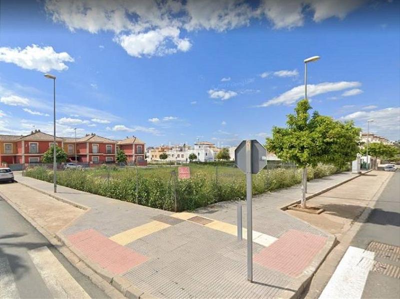 Foto 66e1933d-c4c9-462e-99f1-fa24f04be0cc. Terreno residenziale in avenida carmen laffon 4 in Burguillos