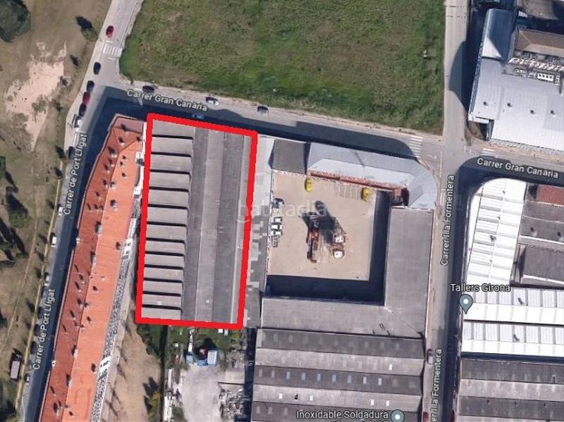Foto 2279e1a0-d0b6-42b9-8ff4-ed136c500581. Bâtiment à usage industriel dans carrer de gran canària 15acc dans Girona