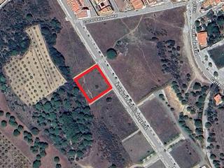 Terreny residencial a Carrer les esplanes 43p. Suelo urbano residencial en llança.