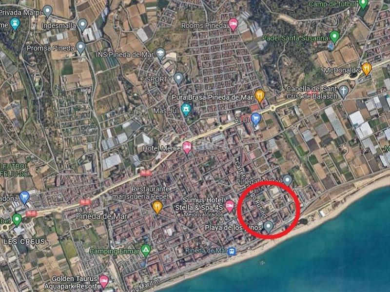 Foto a7b608bd-2ab6-4a31-b01a-6fd9d9abdae5. Terreny residencial a Centre Pineda de Mar