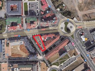 Terrain résidentiel à Avenida fernandez ladreda 7d. Suelo urbano residencial en el sector la lastra en león.