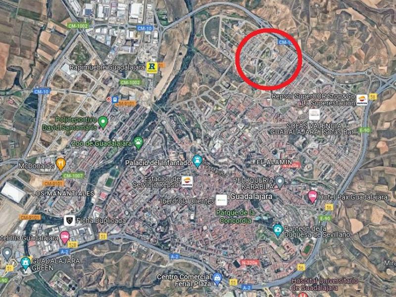 Foto 25990670-42f3-4d72-8bbd-281e27efe43b. Solar industrial a calle antonio fernández molina 6 a Guadalajara