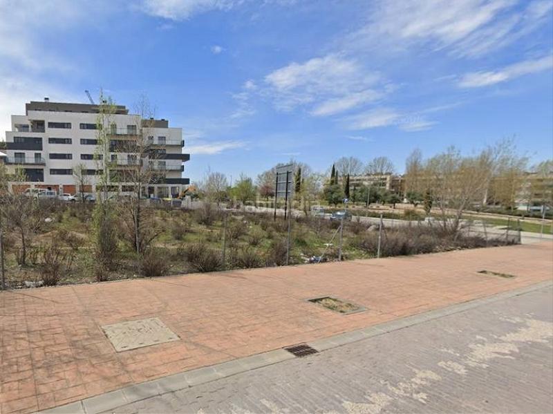 Foto 33c152b1-c6f6-41c9-95c8-abb0bfcd89c4. Solar industrial a calle antonio fernández molina 6 a Guadalajara