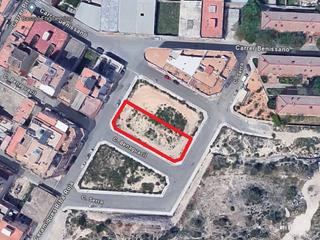 Terreny residencial a Carrer benaguasil 15. Suelo urbano residencial en riba-roja de turia.