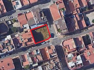 Terreny residencial a Carrer folch i torres 24. Suelo urbano residencial en palafolls.
