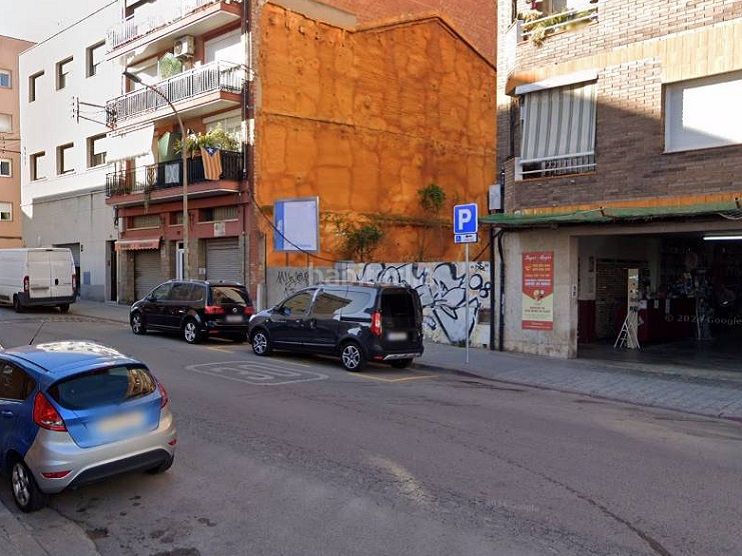 Foto 6b8c09e4-7a38-4cad-ad59-86d552eaff0f. Terreny residencial a passeig de tirso de molina 20 a Sabadell