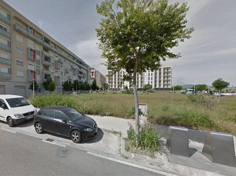 Foto 570359ad-2dcc-4fe8-a1b3-7a4c3cc36827. Terreny residencial a carrer 25 d'abril 2a a Xàtiva