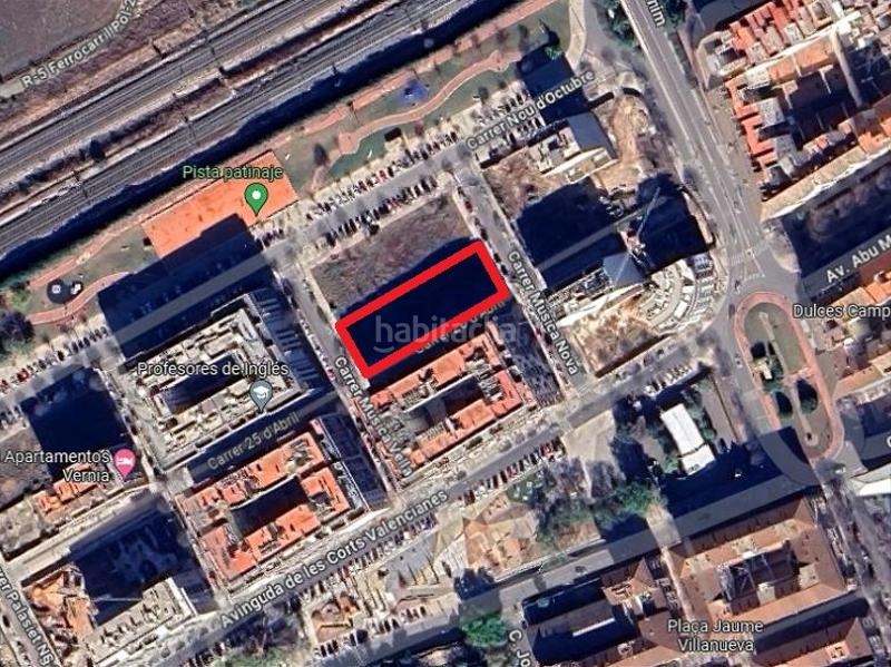 Foto 97f4993d-18af-42d8-acd4-9a4726159b2f. Terreny residencial a carrer 25 d'abril 2a a Xàtiva