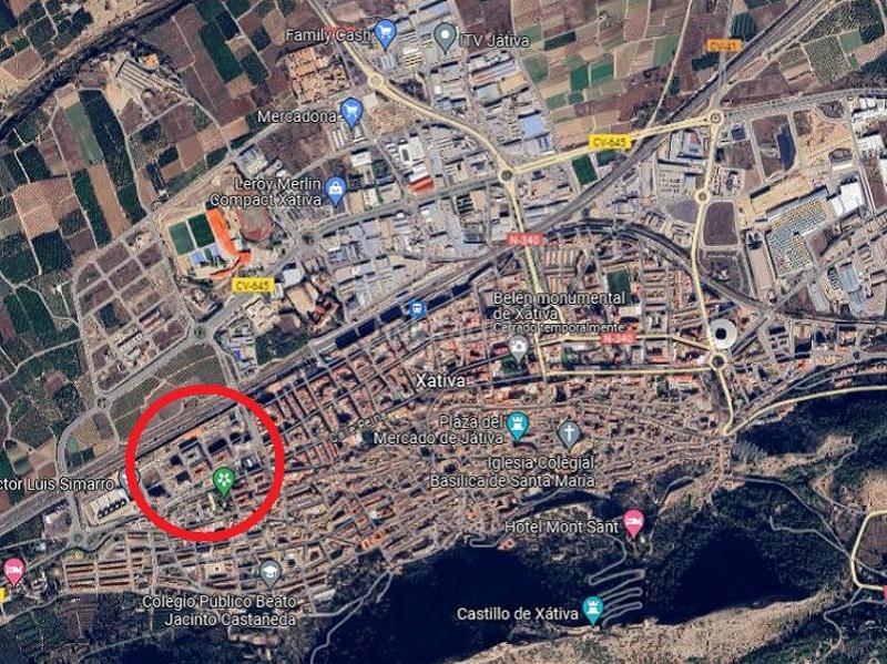 Foto d7606930-dad7-402e-a5d4-bb6ac193dff2. Terreny residencial a carrer 25 d'abril 2a a Xàtiva