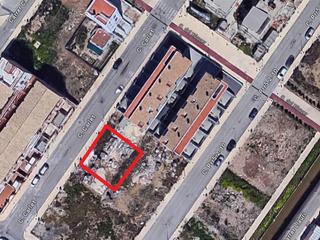 Terreny residencial a Carrer carlet 53. Suelo urbano residencial en cullera.